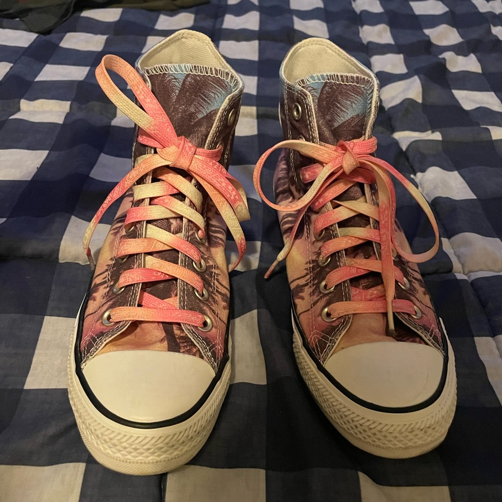 Converse Women's Pink and Brown High-Top Sneakers